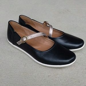 NWT Clarks Shoes